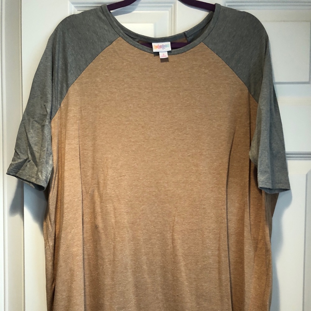 LuLaRoe S Irma Tunic